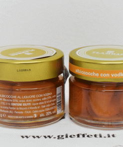 Albicocche al liquore con vodka